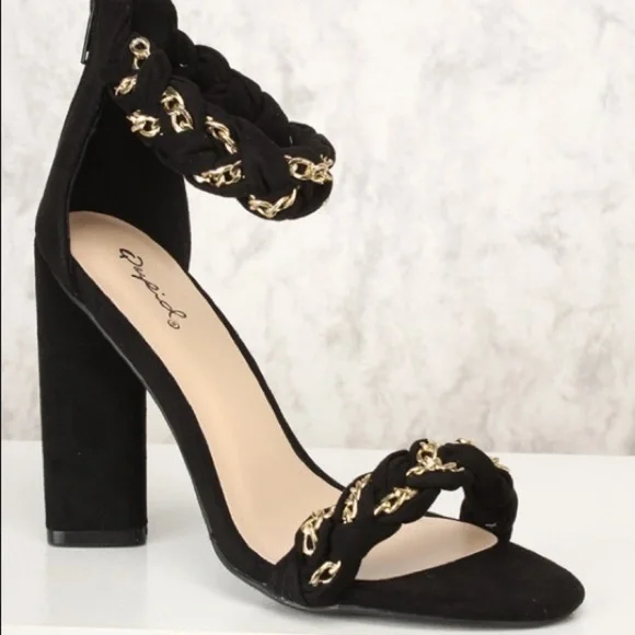 Qupid Sexy Black Braided Chain Accent Chunky Heels - Picture 2 of 16